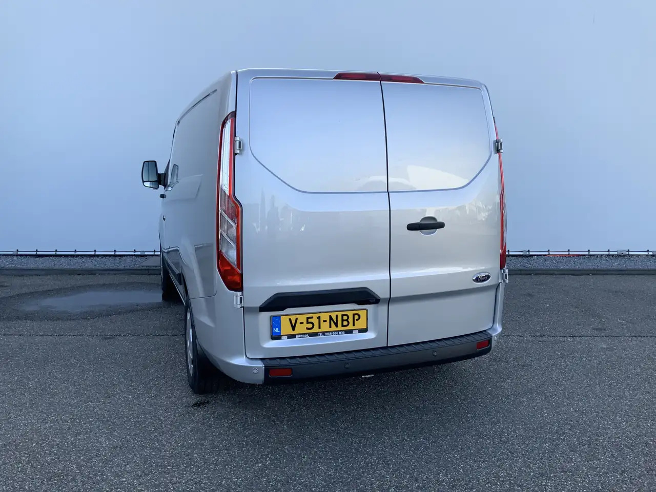 Ford Transit Custom 300 2.0 TDCI L1H1 Limited Airco Cruise Camera 3 Zi - Furgón: foto 2 Ford Transit Custom 300 2.0 TDCI L1H1 Limited Airco Cruise Camera 3 Zi - Furgón: foto 2