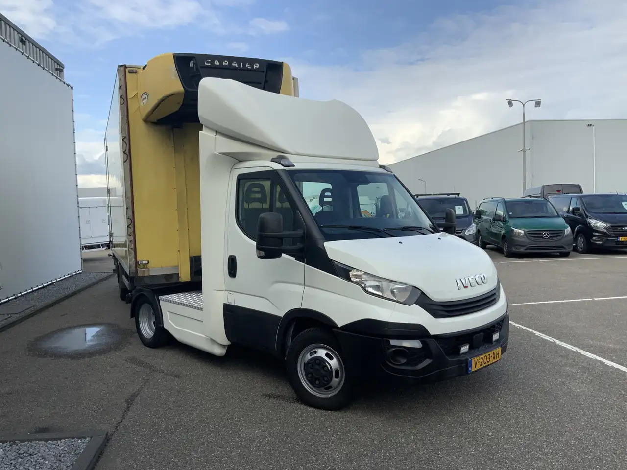 Iveco 40C18 B.E Trekker & Koel Trailer & Laadklep - Cabeza tractora BE, Semirremolque frigorífico: foto 3 Iveco 40C18 B.E Trekker & Koel Trailer & Laadklep - Cabeza tractora BE, Semirremolque frigorífico: foto 3