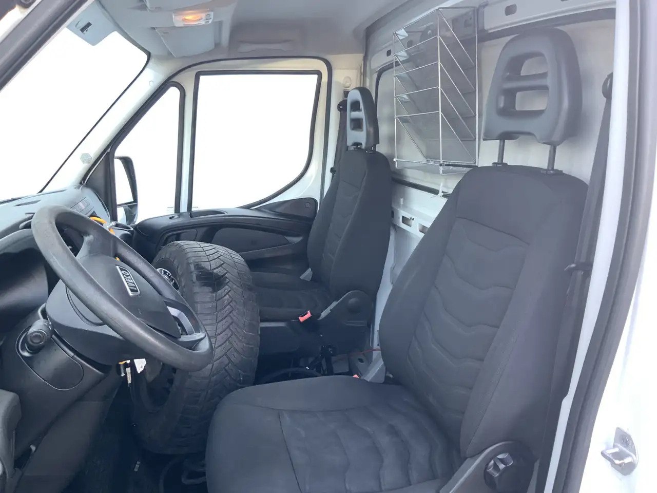 Iveco Daily 35S13 2.3 345 IJswagen -0.40 gr 10 deuren Euro 5 B - Furgoneta frigorifica: foto 5 Iveco Daily 35S13 2.3 345 IJswagen -0.40 gr 10 deuren Euro 5 B - Furgoneta frigorifica: foto 5