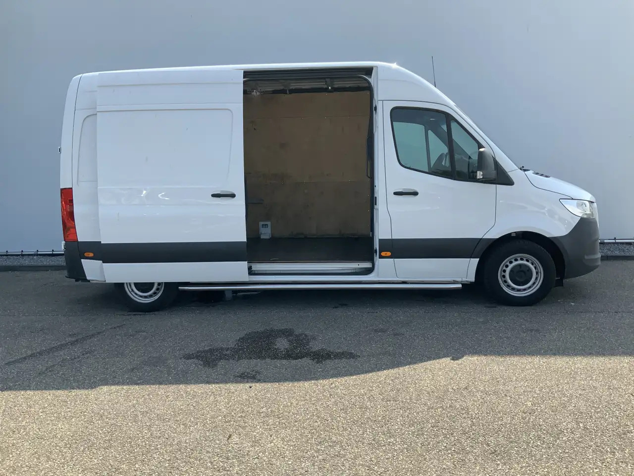 Furgón Mercedes-Benz Sprinter 311 2.2 CDI L2H2 Automaat Airco 3 Zits 2000 kg Sid: foto 15