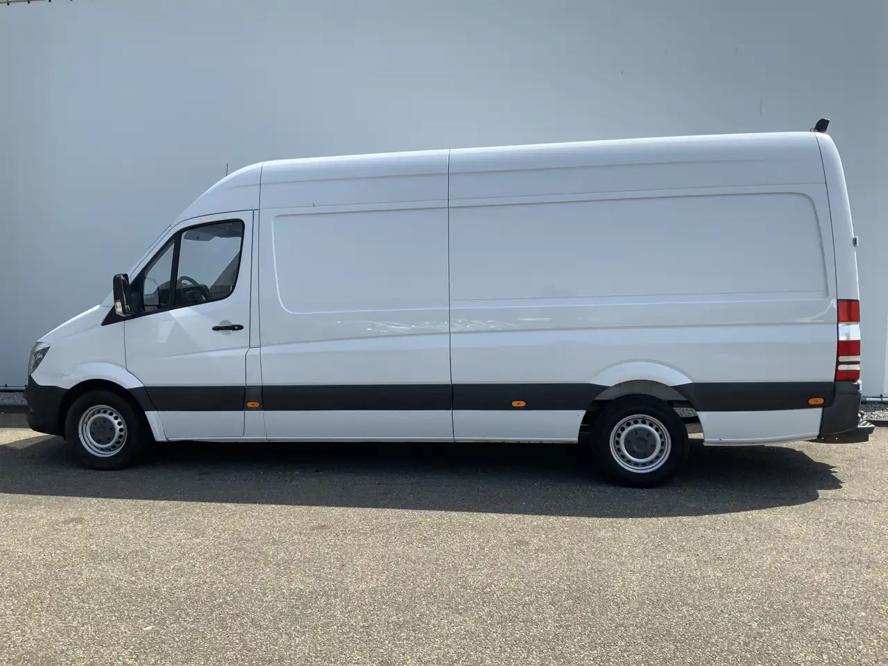 Mercedes-Benz Sprinter 313 2.2 CDI 432 EHD - Furgón: foto 3 Mercedes-Benz Sprinter 313 2.2 CDI 432 EHD - Furgón: foto 3