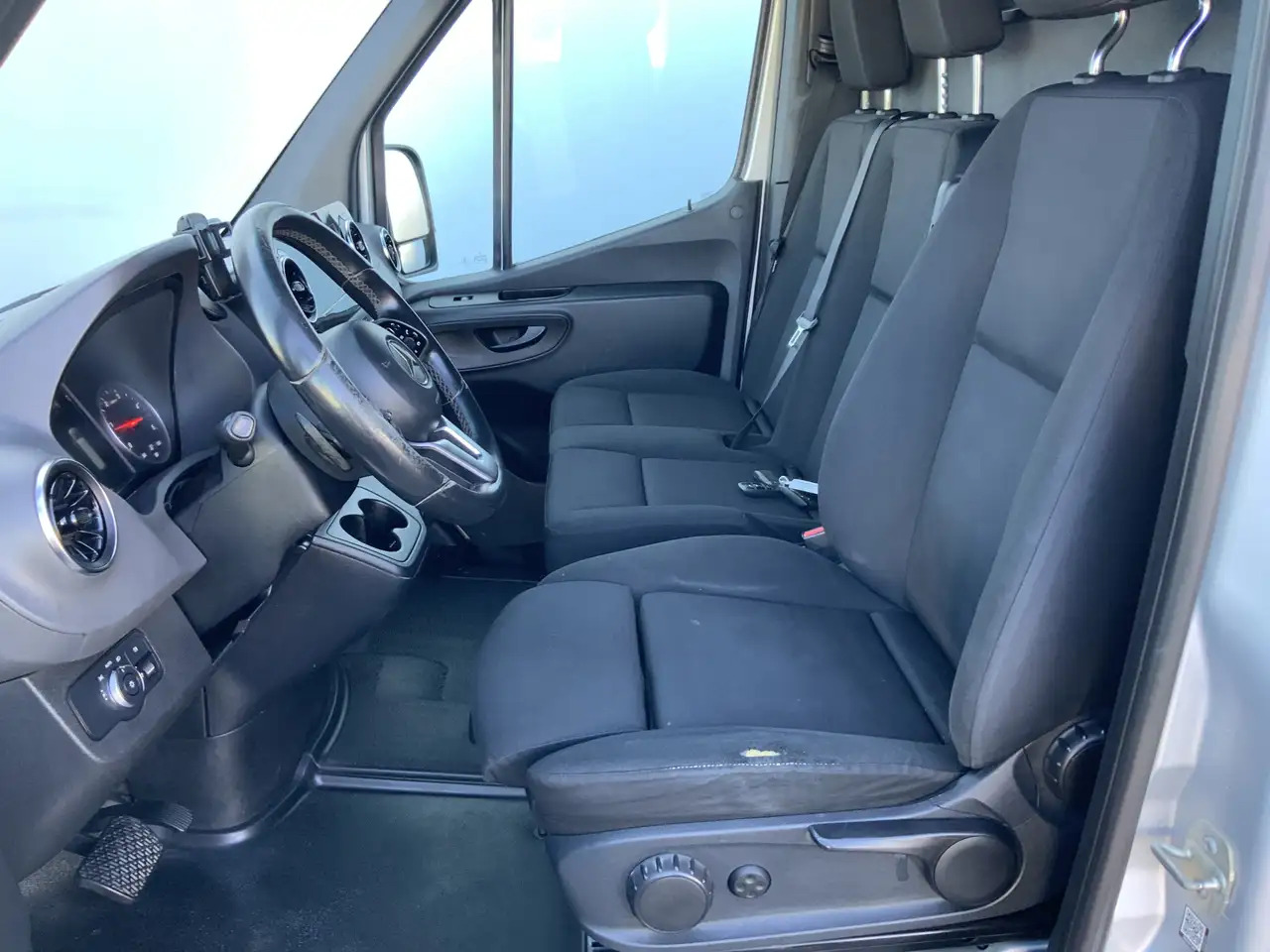 Mercedes-Benz Sprinter 316 2.2 CDI 366 L2H1 Automaat M BUX Airco Camera C - Furgón: foto 4 Mercedes-Benz Sprinter 316 2.2 CDI 366 L2H1 Automaat M BUX Airco Camera C - Furgón: foto 4