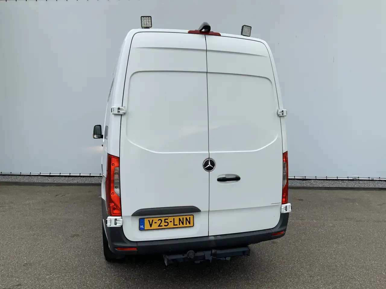 Mercedes-Benz Sprinter 316 2.2 CDI L2H2 Airco Cruise Camera Navi Trekhaak - Furgón: foto 2 Mercedes-Benz Sprinter 316 2.2 CDI L2H2 Airco Cruise Camera Navi Trekhaak - Furgón: foto 2