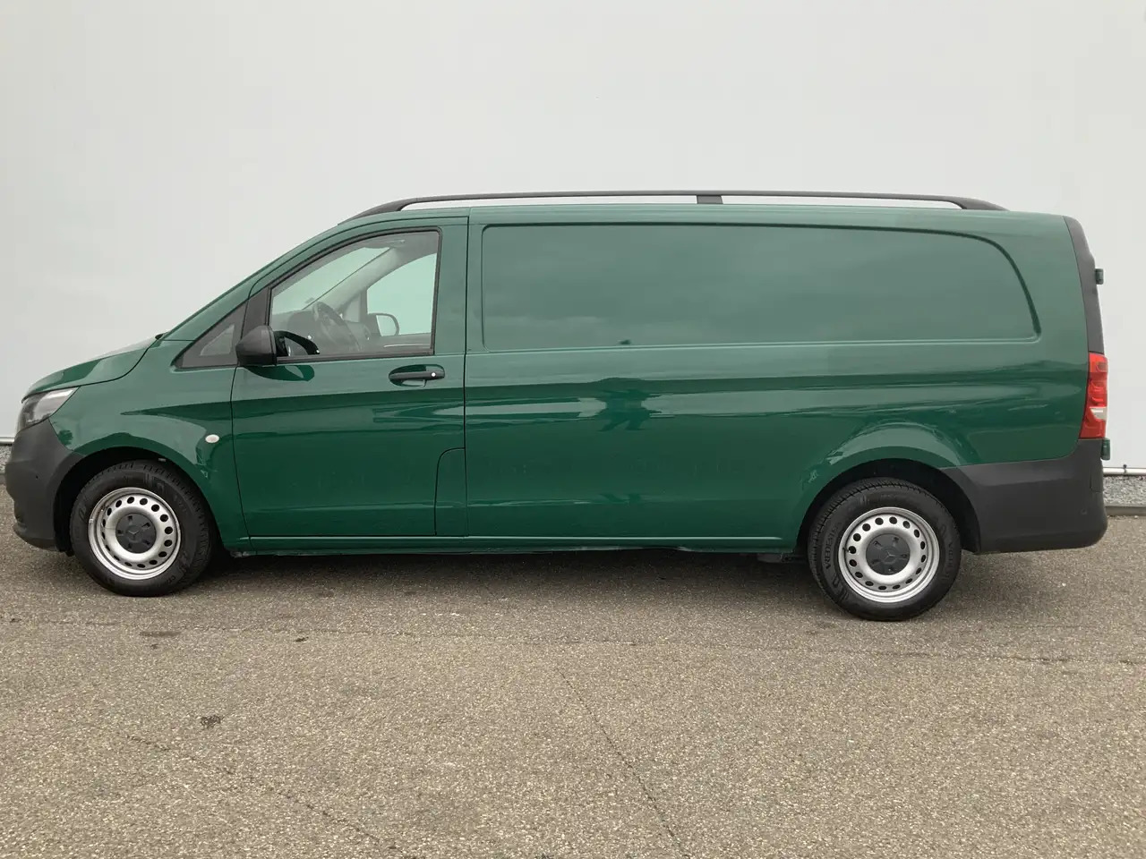 Mercedes-Benz Vito 114 CDI Extra Lang Automaat Airco Cruise Navi Came - Furgón: foto 4 Mercedes-Benz Vito 114 CDI Extra Lang Automaat Airco Cruise Navi Came - Furgón: foto 4