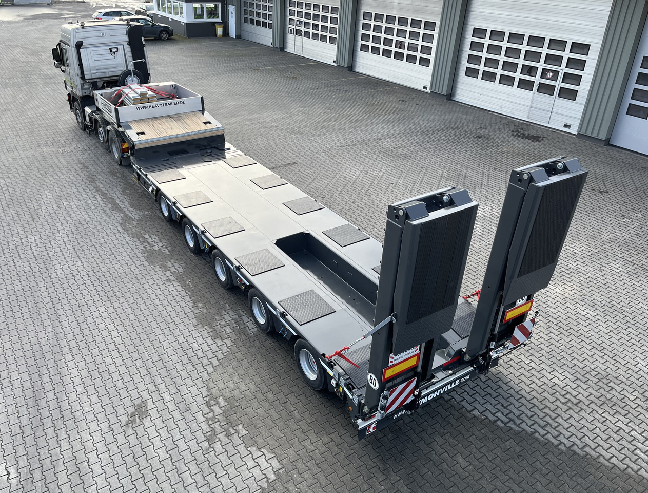 FAYMONVILLE 5-Achs-Tele-Semi mit Halbachsen "Twinaxle" und hydr. Rampen Auflieger - Semirremolque góndola rebajadas: foto 2 FAYMONVILLE 5-Achs-Tele-Semi mit Halbachsen "Twinaxle" und hydr. Rampen Auflieger - Semirremolque góndola rebajadas: foto 2