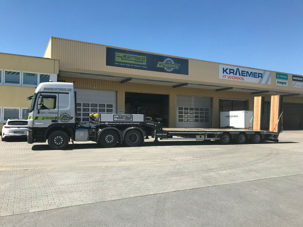 Faymonville 3-Achs-Semi m. hydr. Ladebett u. hydr. Rampen H  - Semirremolque góndola rebajadas: foto 2 Faymonville 3-Achs-Semi m. hydr. Ladebett u. hydr. Rampen H  - Semirremolque góndola rebajadas: foto 2