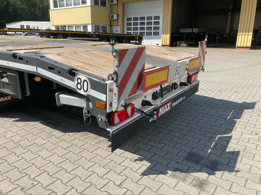 Faymonville MAX Trailer 3-Achs-Mega-Tele-Plateau-Auflieger  - Semirremolque góndola rebajadas: foto 3 Faymonville MAX Trailer 3-Achs-Mega-Tele-Plateau-Auflieger  - Semirremolque góndola rebajadas: foto 3