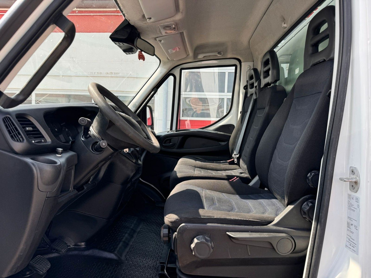 Arrendamiento de  Iveco 70C18 Kipper 3625 kg Nutzlast! Klima EURO 6C Iveco 70C18 Kipper 3625 kg Nutzlast! Klima EURO 6C: foto 11