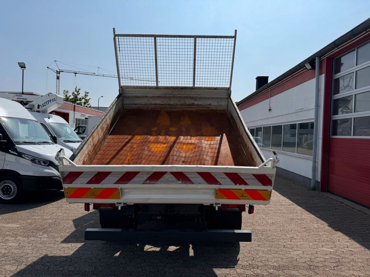 Arrendamiento de  Iveco 70C18 Kipper 3625 kg Nutzlast! Klima EURO 6C Iveco 70C18 Kipper 3625 kg Nutzlast! Klima EURO 6C: foto 8