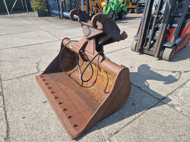 Eurosteel hydraulische kantelbak CW30/40 - Cazo para Maquinaria de construcción: foto 5 Eurosteel hydraulische kantelbak CW30/40 - Cazo para Maquinaria de construcción: foto 5