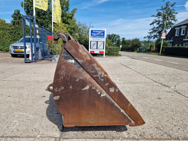 Jeroen van Leeuwen schepbak voor Volvo L30/L35 - Cazo para Maquinaria de construcción: foto 4 Jeroen van Leeuwen schepbak voor Volvo L30/L35 - Cazo para Maquinaria de construcción: foto 4