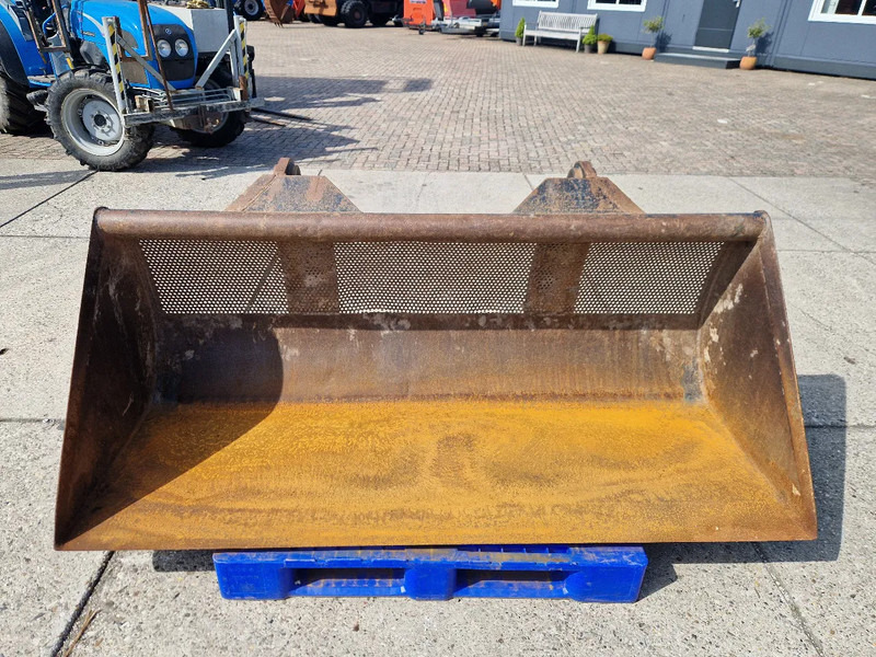 Jeroen van Leeuwen schepbak voor Volvo L30/L35 - Cazo para Maquinaria de construcción: foto 1 Jeroen van Leeuwen schepbak voor Volvo L30/L35 - Cazo para Maquinaria de construcción: foto 1