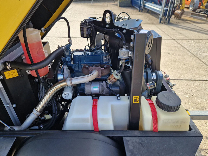 Kaeser M20.2 in zeer nette staat! - Compresor de aire: foto 5 Kaeser M20.2 in zeer nette staat! - Compresor de aire: foto 5