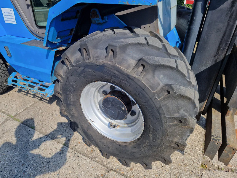 Carretilla todo terreno Manitou MC50 ruwterreinheftruck met sideshift: foto 12