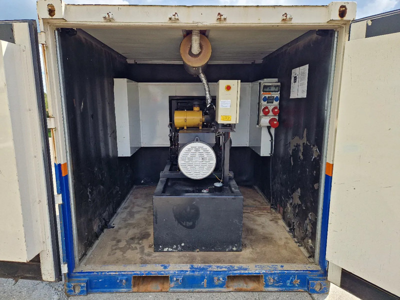 Mecc Alte stroomgenerator in 8Ft container - Generador industriale: foto 2 Mecc Alte stroomgenerator in 8Ft container - Generador industriale: foto 2