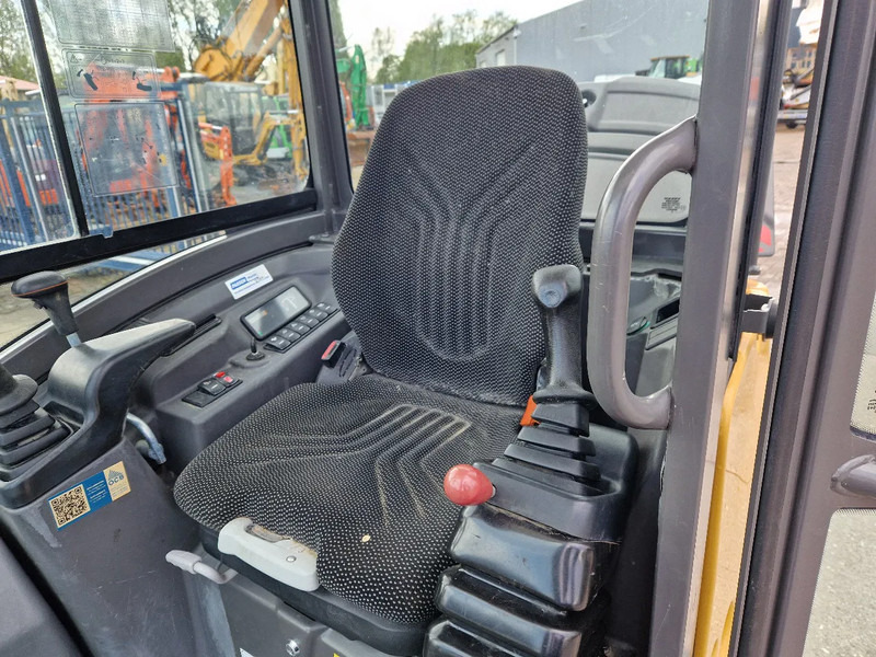 Miniexcavadora Volvo ECR25D met 2562 uur: foto 10 Miniexcavadora Volvo ECR25D met 2562 uur: foto 10