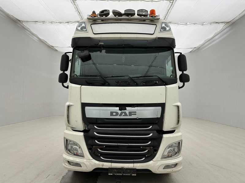 DAF XF 460 Super Space Cab - Cabeza tractora: foto 2 DAF XF 460 Super Space Cab - Cabeza tractora: foto 2
