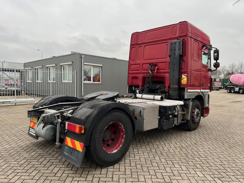 DAF XF105.410 Space Cab - ADR - Cabeza tractora: foto 4 DAF XF105.410 Space Cab - ADR - Cabeza tractora: foto 4
