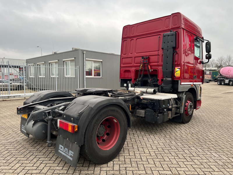 DAF XF105.410 Space Cab - ADR - Cabeza tractora: foto 4 DAF XF105.410 Space Cab - ADR - Cabeza tractora: foto 4