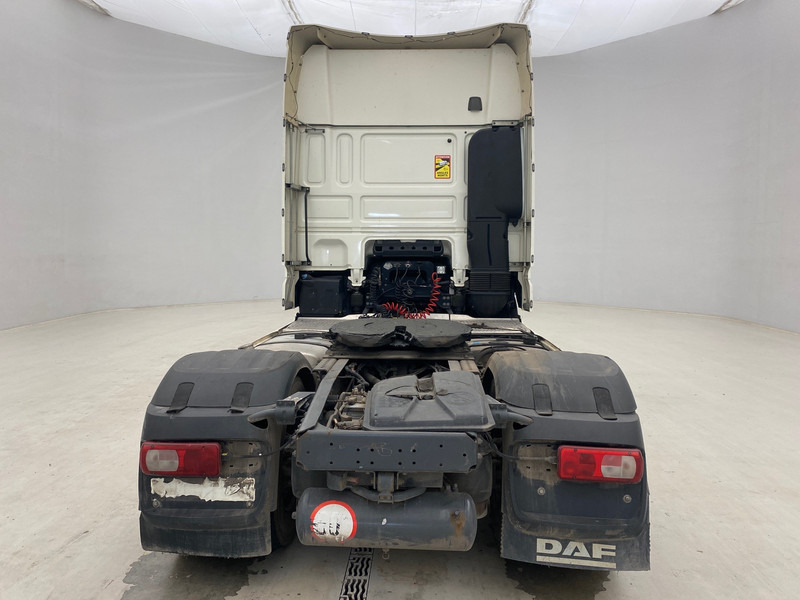 DAF XF106.460 Super Space Cab - Cabeza tractora: foto 5 DAF XF106.460 Super Space Cab - Cabeza tractora: foto 5