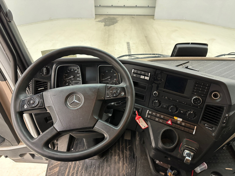 Cabeza tractora Mercedes-Benz Actros 1943: foto 11