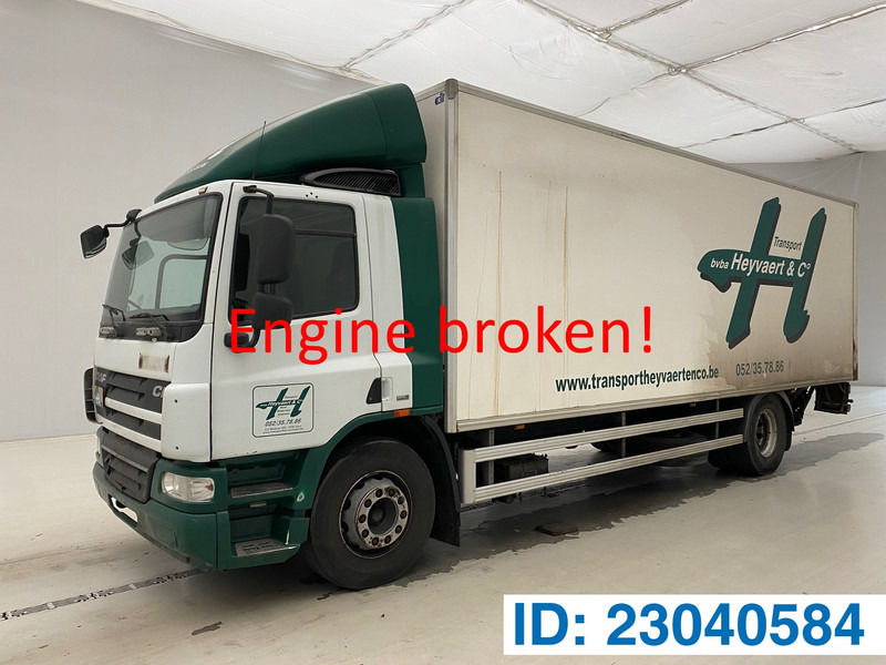 DAF CF75.250 - damaged engine - Camión caja cerrada: foto 1 DAF CF75.250 - damaged engine - Camión caja cerrada: foto 1