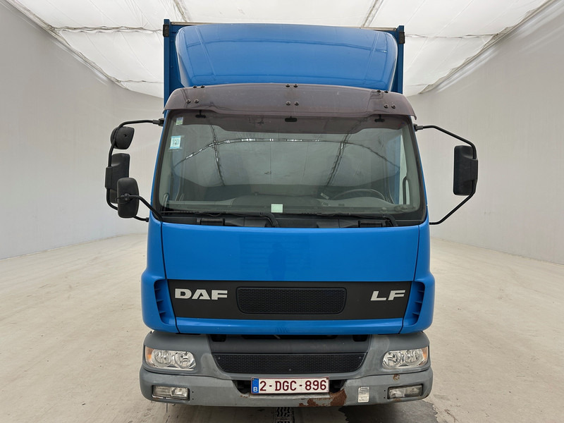 DAF LF45.150 - Camión lona: foto 2 DAF LF45.150 - Camión lona: foto 2