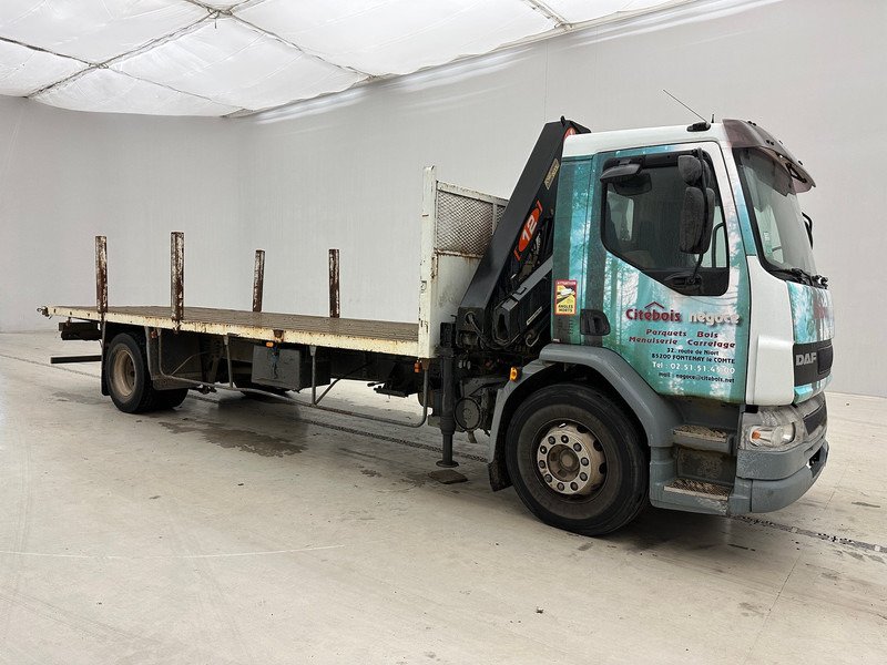 DAF LF55.210 - Camión caja abierta, Camión grúa: foto 3 DAF LF55.210 - Camión caja abierta, Camión grúa: foto 3