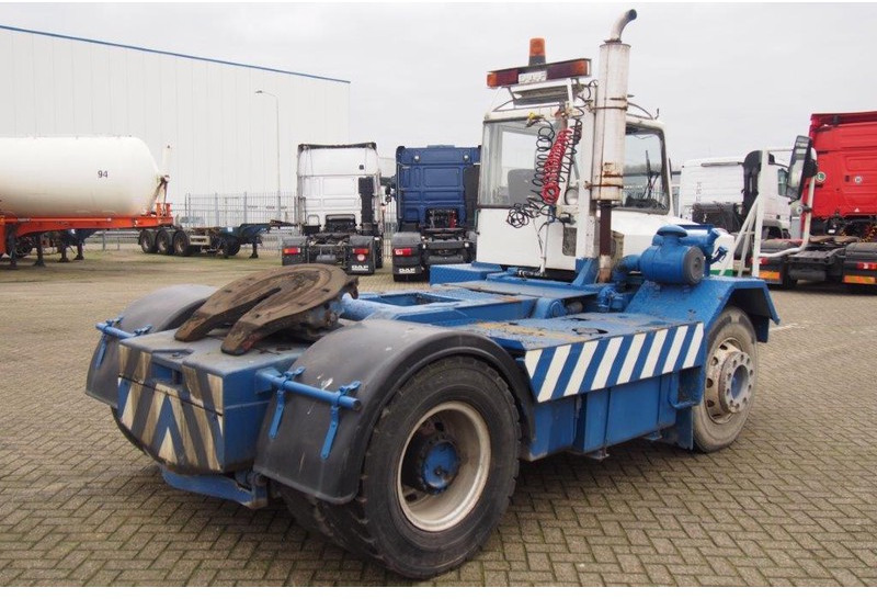 DAF RORO Terminal tractor TT13050H - Tractor industrial: foto 5 DAF RORO Terminal tractor TT13050H - Tractor industrial: foto 5