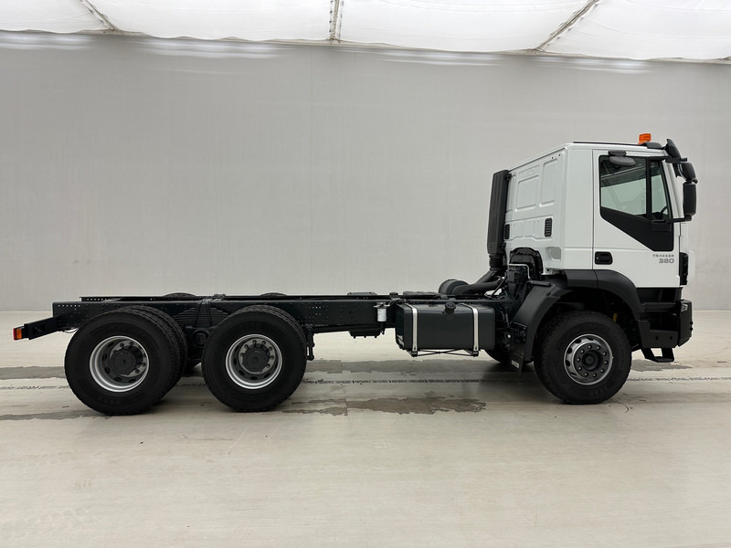 Iveco Trakker 380 - 6x4 - Camión chasis: foto 4 Iveco Trakker 380 - 6x4 - Camión chasis: foto 4