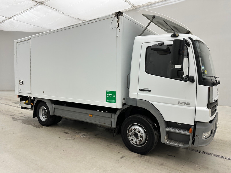 Mercedes-Benz Atego 1218 - Camión caja cerrada: foto 3 Mercedes-Benz Atego 1218 - Camión caja cerrada: foto 3