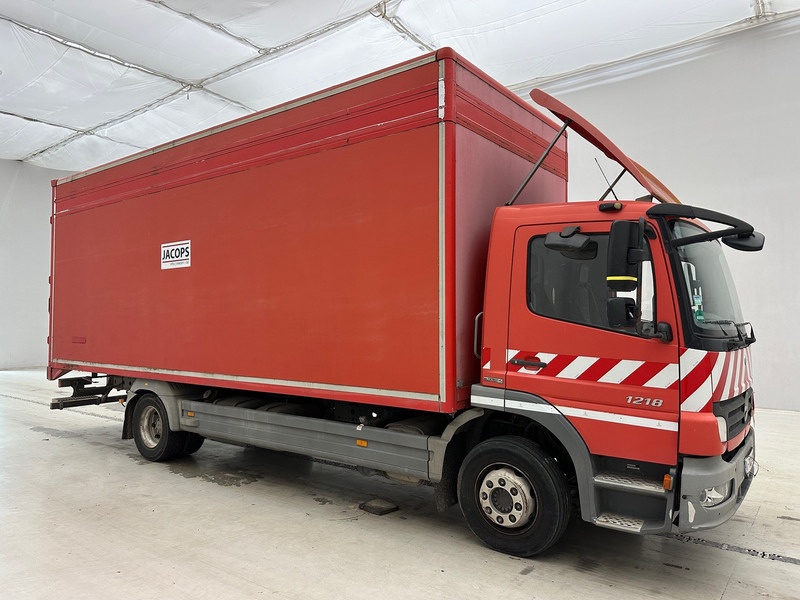 Mercedes-Benz Atego 1218 - Camión caja cerrada: foto 3 Mercedes-Benz Atego 1218 - Camión caja cerrada: foto 3