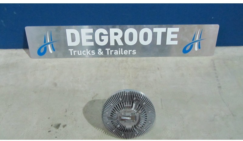 Mercedes-Benz Visco 8MV376728-401 - Motor y piezas: foto 1 Mercedes-Benz Visco 8MV376728-401 - Motor y piezas: foto 1