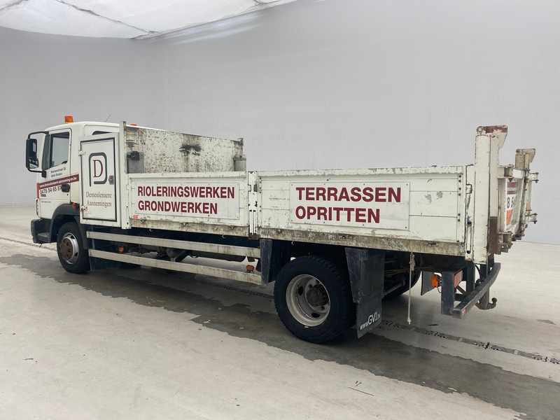 Camión volquete Nissan Atleon 120.25: foto 6 Camión volquete Nissan Atleon 120.25: foto 6