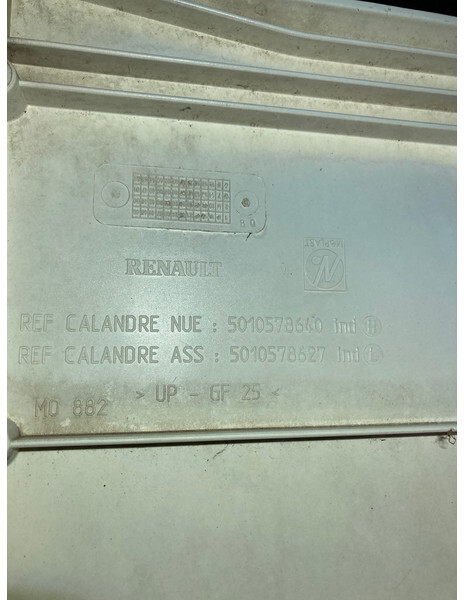 Renault 5010578640 5010578640 - Parrilla para Camión: foto 3 Renault 5010578640 5010578640 - Parrilla para Camión: foto 3