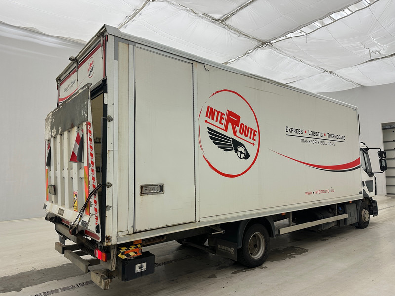 Camión caja cerrada Renault D12: foto 7 Camión caja cerrada Renault D12: foto 7