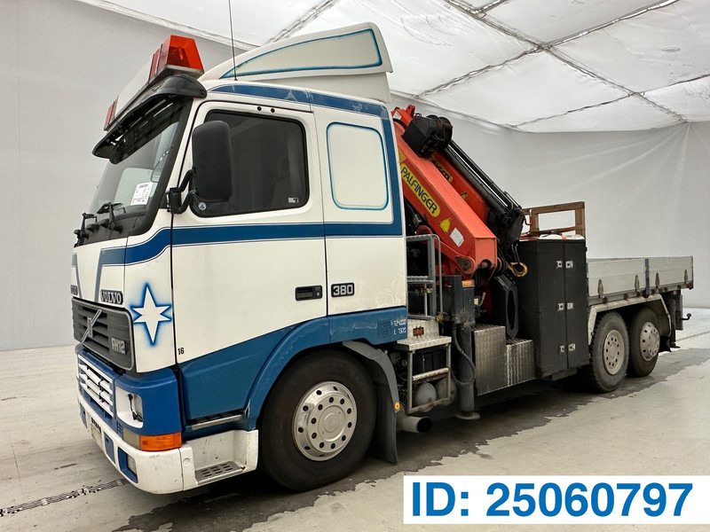 Volvo FH12.360 - 6x2 - Camión grúa: foto 1 Volvo FH12.360 - 6x2 - Camión grúa: foto 1