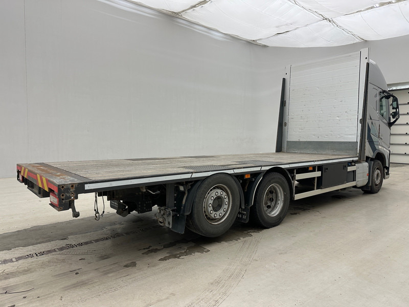 Volvo FH500 Globetrotter 6x2 - Camión caja abierta: foto 5 Volvo FH500 Globetrotter 6x2 - Camión caja abierta: foto 5