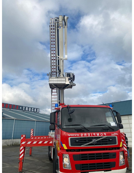 Camión de bomberos Volvo MAGIRUS ALP330 - FM 340 - 6x4: foto 7 Camión de bomberos Volvo MAGIRUS ALP330 - FM 340 - 6x4: foto 7