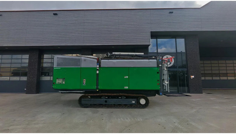 Komptech CRAMBO 6000 MOBILE SLOW-SPEED SHREDDER - Trituradora de madera: foto 1 Komptech CRAMBO 6000 MOBILE SLOW-SPEED SHREDDER - Trituradora de madera: foto 1