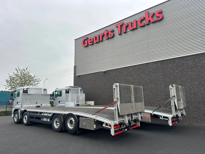 MAN TGS 35.470 8X2 OPRIJWAGEN/MACHINE TRANSPORTER/PLATEAU/ - Camión portavehículos: foto 4 MAN TGS 35.470 8X2 OPRIJWAGEN/MACHINE TRANSPORTER/PLATEAU/ - Camión portavehículos: foto 4