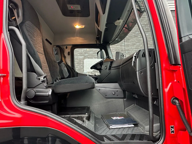 Camión con equipo de cable Mercedes-Benz Arocs 8X4 VDL S-30-6600 HAAKARMSYSTEEM/ABROLLKIPPER/HOOKLIFT: foto 10 Camión con equipo de cable Mercedes-Benz Arocs 8X4 VDL S-30-6600 HAAKARMSYSTEEM/ABROLLKIPPER/HOOKLIFT: foto 10