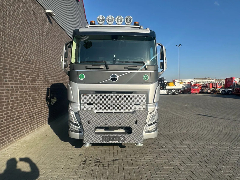 Arrendamiento de Volvo FH 500 8X4 RF-RT40G FASSI F1450R.2.8 + JIB L826 KRAAN/KRAN/CRANE/GRUA Volvo FH 500 8X4 RF-RT40G FASSI F1450R.2.8 + JIB L826 KRAAN/KRAN/CRANE/GRUA: foto 15