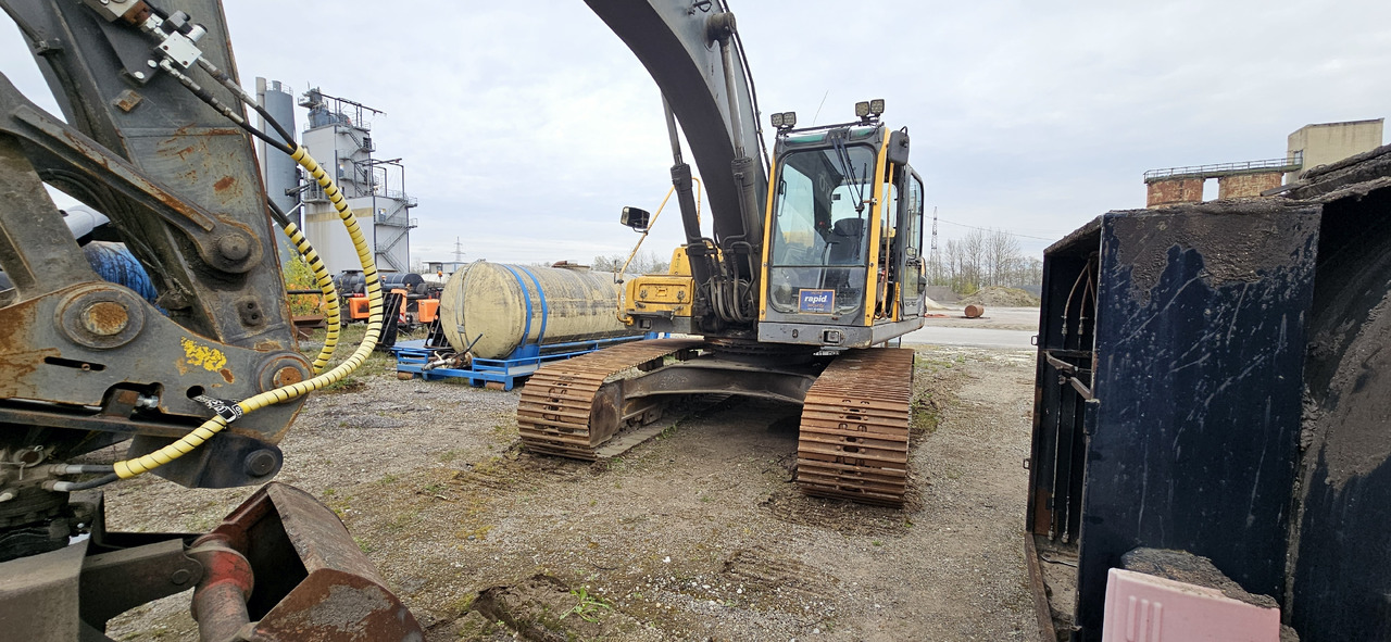 Volvo EC 210 BLC new engine - Excavadora de cadenas: foto 3 Volvo EC 210 BLC new engine - Excavadora de cadenas: foto 3