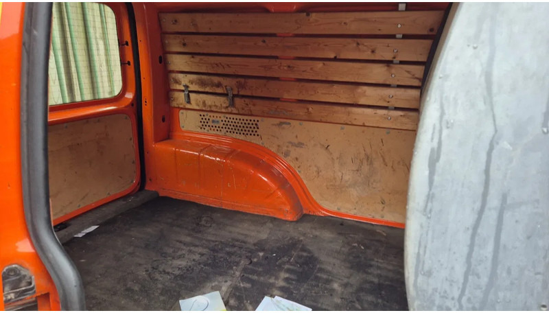 Volkswagen 2x Caddy 1.9 diesel 77kw - Furgoneta pequeña: foto 5 Volkswagen 2x Caddy 1.9 diesel 77kw - Furgoneta pequeña: foto 5