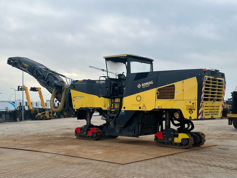 Bomag BM2000/75 Cold Planer - Construcción de carreteras: foto 3 Bomag BM2000/75 Cold Planer - Construcción de carreteras: foto 3