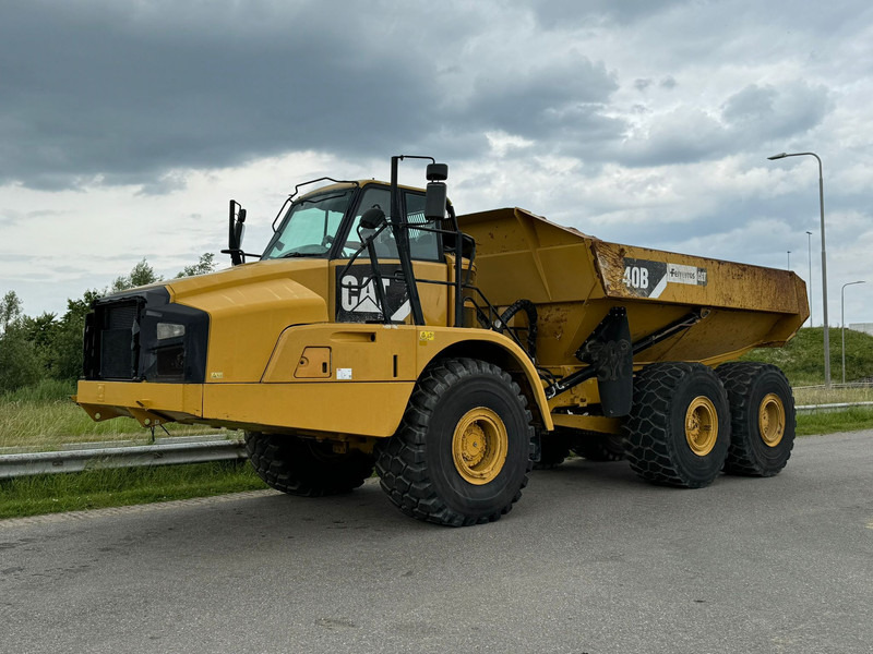 Caterpillar 740B - Dúmper articulado: foto 1 Caterpillar 740B - Dúmper articulado: foto 1