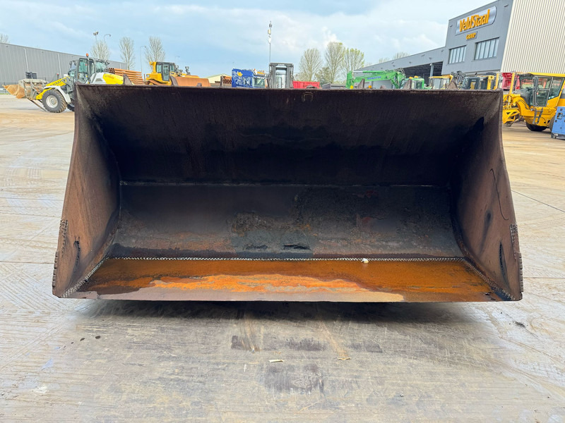 Cazo Caterpillar 980: foto 8 Cazo Caterpillar 980: foto 8