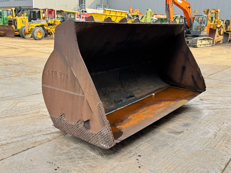 Cazo Caterpillar 980: foto 7 Cazo Caterpillar 980: foto 7