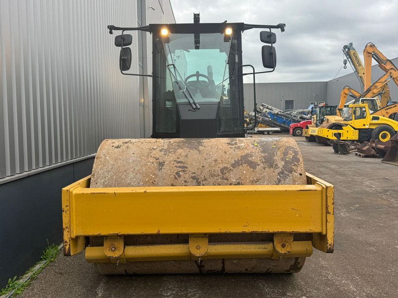 Rodillo Caterpillar CS64B: foto 8